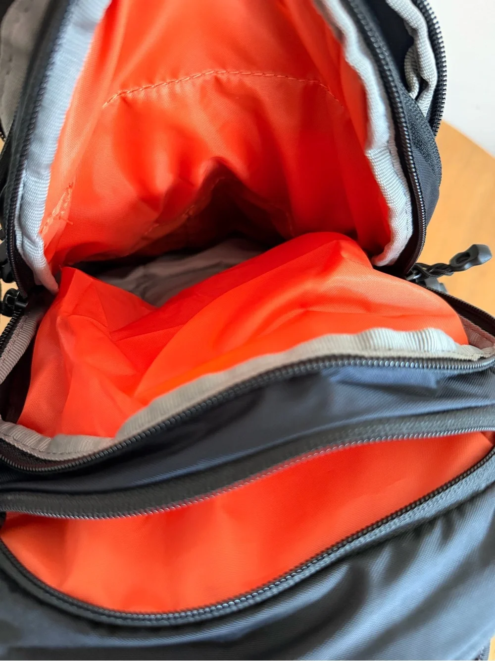 CamelBak M.U.L.E. Black Compact Hydration Sling Backpack